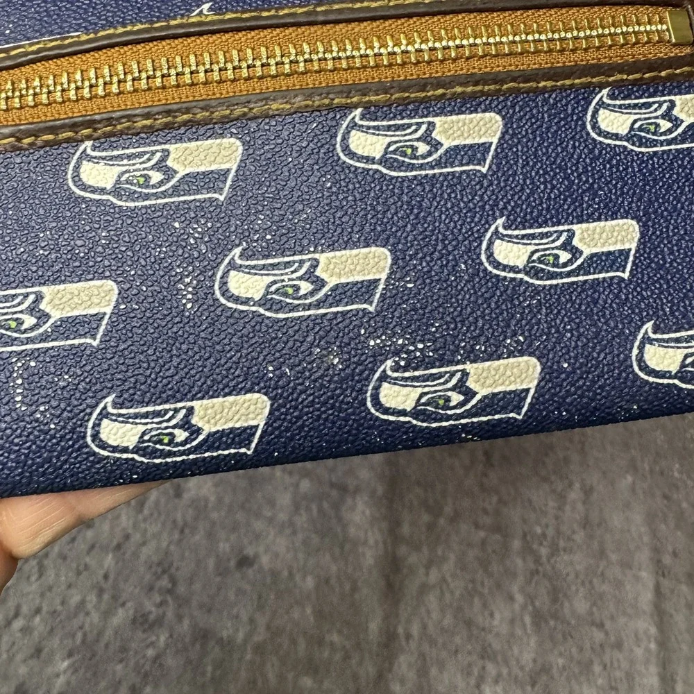 Dooney & Bourke dooney bourke